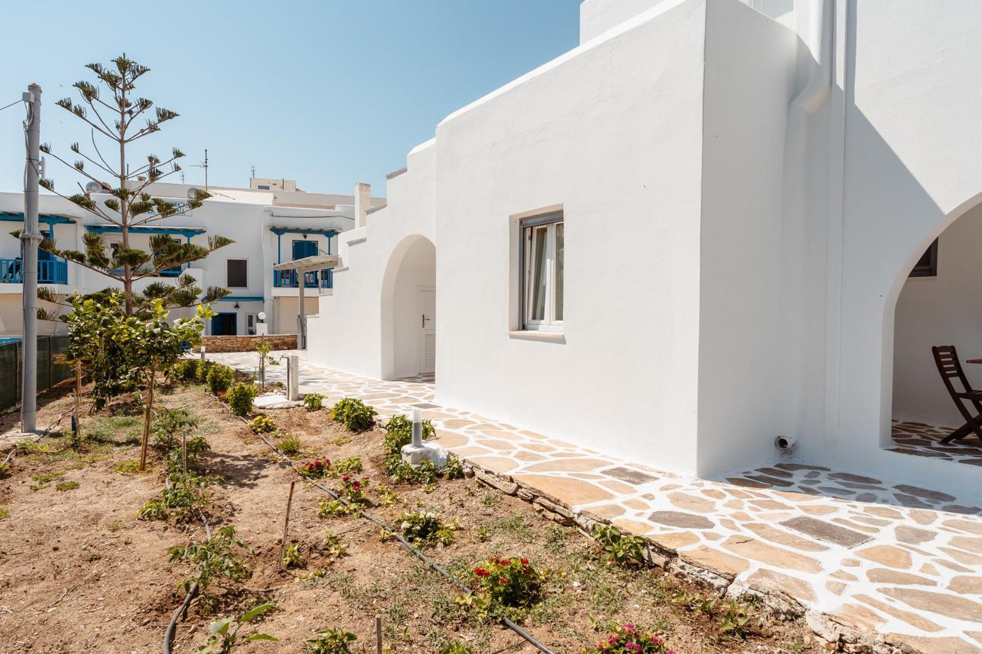 Celestial Seaview Apartments- Ariadne Naxos City 외부 사진